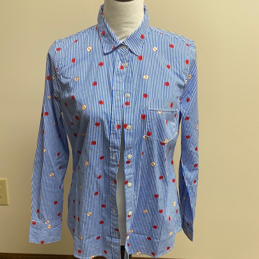 ❤️J.CREW LONG SLEEVED OXFORD SHIRT WITH APPLES